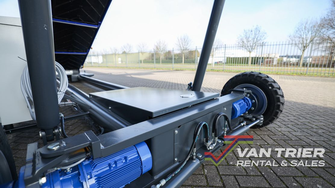 Breston Z25-100XW Ship loader - Futószalag: 3 kép. Breston Z25-100XW Ship loader - Futószalag: 3 kép.