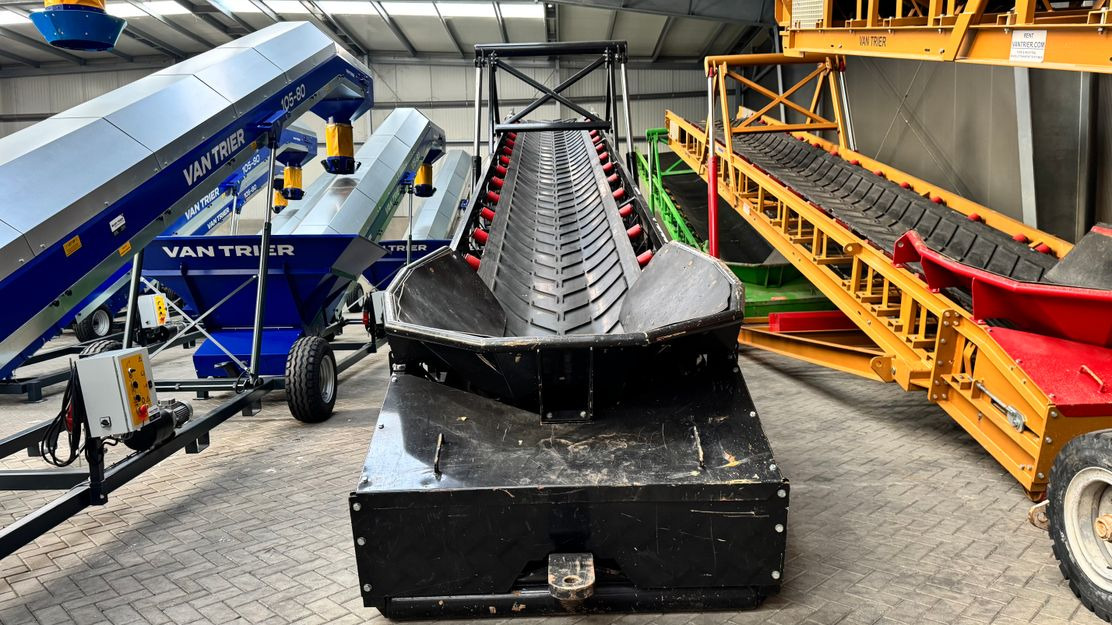 Breston ZG13-120 Conveyor belt - Futószalag: 2 kép. Breston ZG13-120 Conveyor belt - Futószalag: 2 kép.