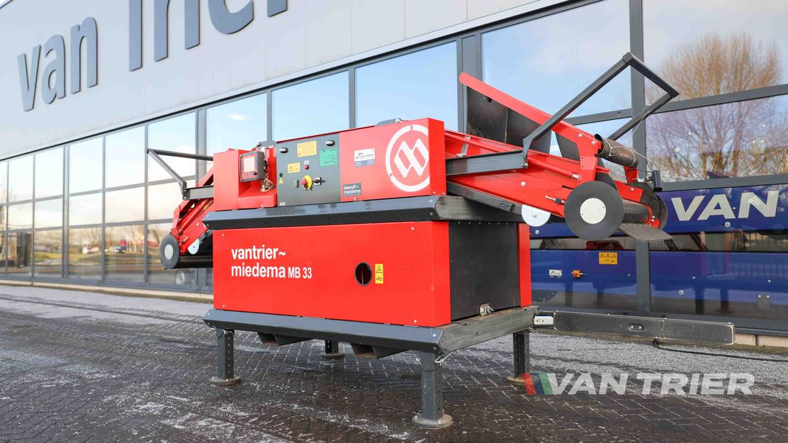 Miedema MB33 Box filler - Szállítószalag: 1 kép. Miedema MB33 Box filler - Szállítószalag: 1 kép.