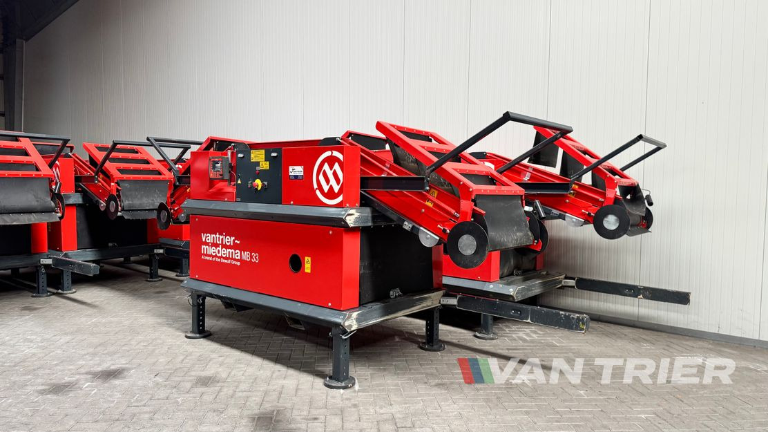 Miedema MB33 Box filler - Szállítószalag: 2 kép. Miedema MB33 Box filler - Szállítószalag: 2 kép.