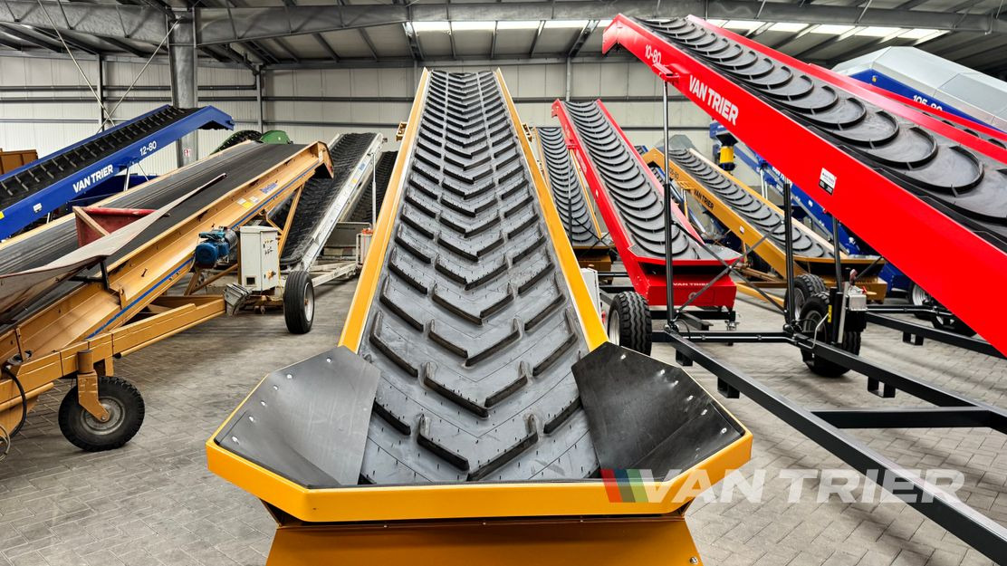 Van Trier 9-80 Conveyor belt - Futószalag: 5 kép. Van Trier 9-80 Conveyor belt - Futószalag: 5 kép.