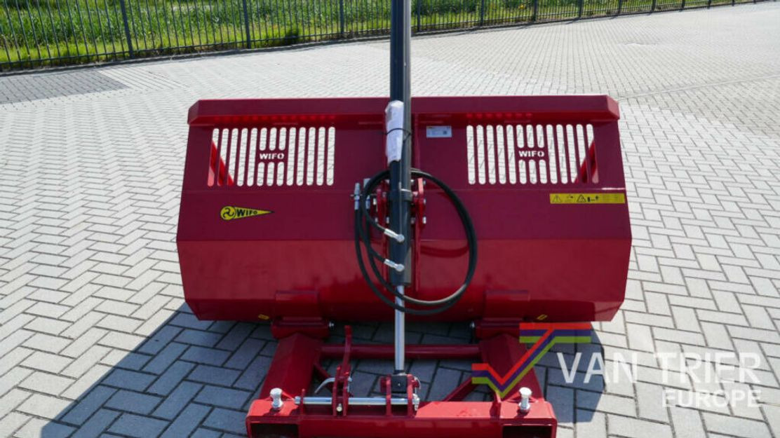 WIFO HOD-175 Loading bucket - Rakodókanál: 4 kép. WIFO HOD-175 Loading bucket - Rakodókanál: 4 kép.