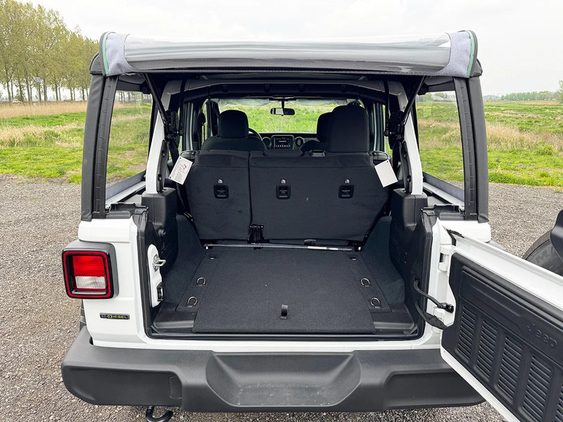 Jeep Wrangler 4x4 3.0 Diesel UNLIMITED SPORT 5 DOORS - EURO 6 - NEW!! LARGE QUANTITY AVAILABLE!! - Pickup: 5 kép. Jeep Wrangler 4x4 3.0 Diesel UNLIMITED SPORT 5 DOORS - EURO 6 - NEW!! LARGE QUANTITY AVAILABLE!! - Pickup: 5 kép.