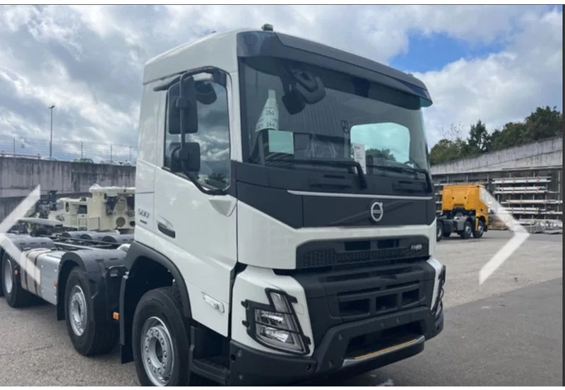 Volvo FMX 500 10x4 Twin Steer Chassis E6e - 2 UNITS - NEW/UNUSED - Directly available - Alvaz teherautó: 2 kép. Volvo FMX 500 10x4 Twin Steer Chassis E6e - 2 UNITS - NEW/UNUSED - Directly available - Alvaz teherautó: 2 kép.