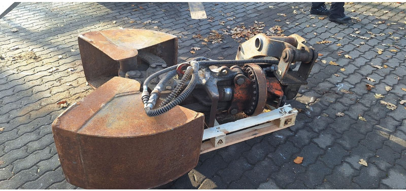 Atlas Löffel für Minibagger - Csipegető kanál - Építőipari gépek: 2 kép. Atlas Löffel für Minibagger - Csipegető kanál - Építőipari gépek: 2 kép.