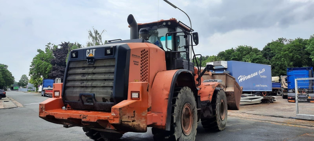 CAT 962M Klima 1-Hand German Maschine!!!! - Gumikerekes homlokrakodó: 4 kép. CAT 962M Klima 1-Hand German Maschine!!!! - Gumikerekes homlokrakodó: 4 kép.