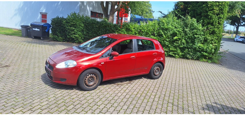 Fiat Punto - Autó: 4 kép. Fiat Punto - Autó: 4 kép.