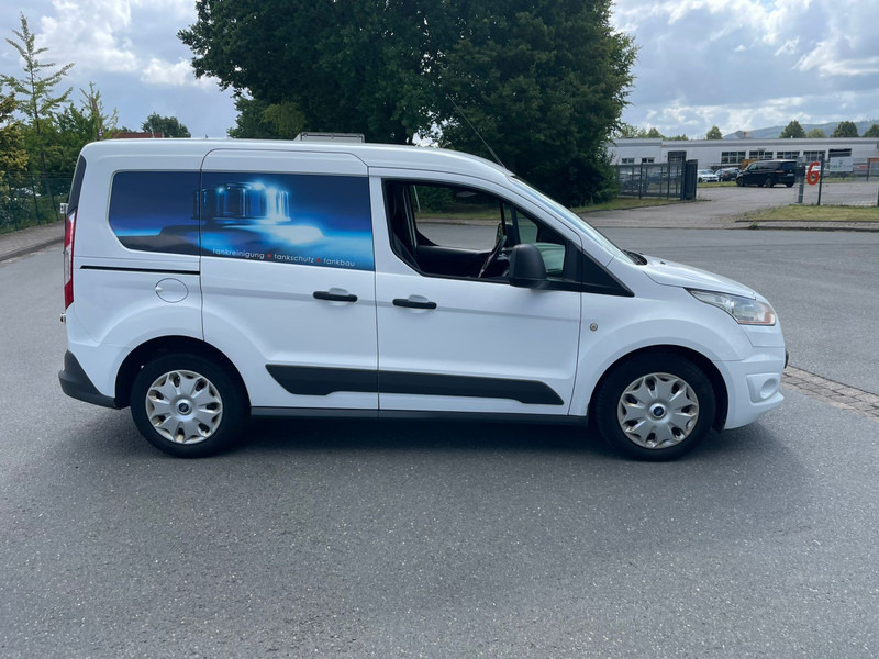 Ford Transit Connect - Kis furgon: 3 kép. Ford Transit Connect - Kis furgon: 3 kép.