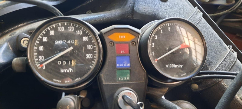 Honda GL 2 Goldwing - Motorkerékpár: 5 kép. Honda GL 2 Goldwing - Motorkerékpár: 5 kép.