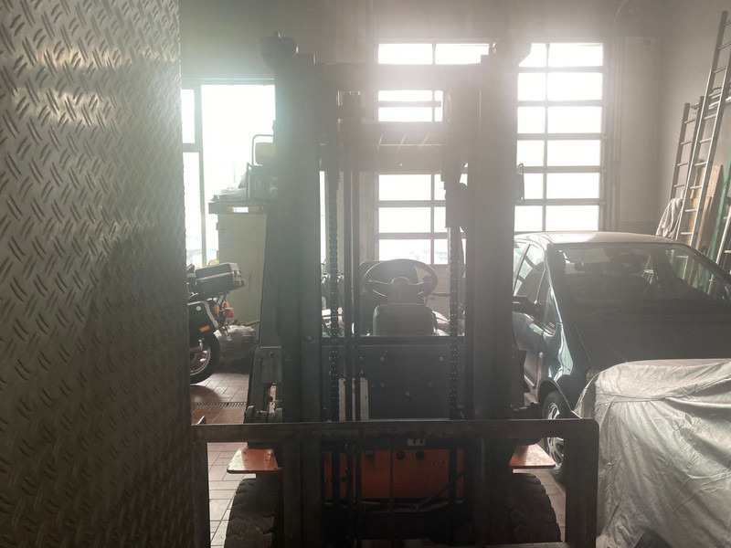 Hyundai D25 - Dízel targonca: 4 kép. Hyundai D25 - Dízel targonca: 4 kép.