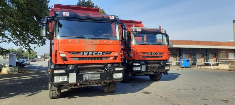 Iveco 260AD360PS 6x4 Blatt/Blatt Bordmatic Links - Billenőplatós teherautó: 5 kép. Iveco 260AD360PS 6x4 Blatt/Blatt Bordmatic Links - Billenőplatós teherautó: 5 kép.