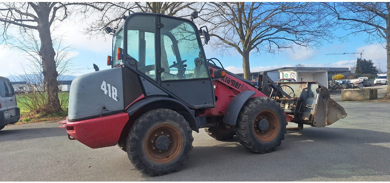 Kramer 418 Radlader 4x4 - Gumikerekes homlokrakodó: 4 kép. Kramer 418 Radlader 4x4 - Gumikerekes homlokrakodó: 4 kép.