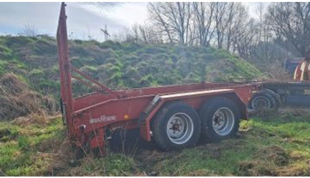 Langendorf 2-Achser Tieflader mit Rampen - Pótkocsi mélybölcsős: 2 kép. Langendorf 2-Achser Tieflader mit Rampen - Pótkocsi mélybölcsős: 2 kép.