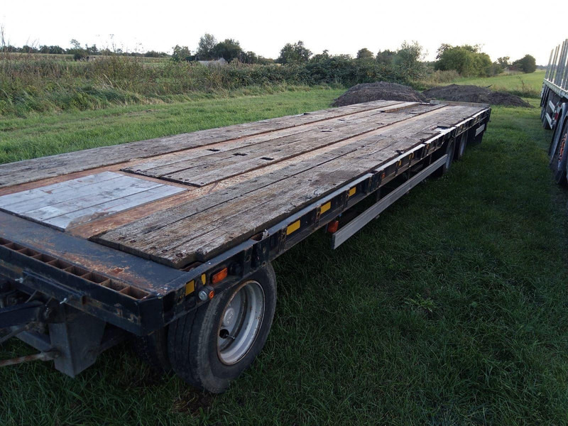 Langendorf 3 Achser Anhänger 9,4m Aufbau - Platós pótkocsi: 2 kép. Langendorf 3 Achser Anhänger 9,4m Aufbau - Platós pótkocsi: 2 kép.
