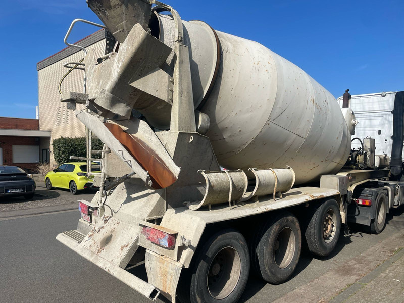 Lecinena Lecinena Betonmischauflieger - Betonkeverő félpótkocsi: 1 kép. Lecinena Lecinena Betonmischauflieger - Betonkeverő félpótkocsi: 1 kép.