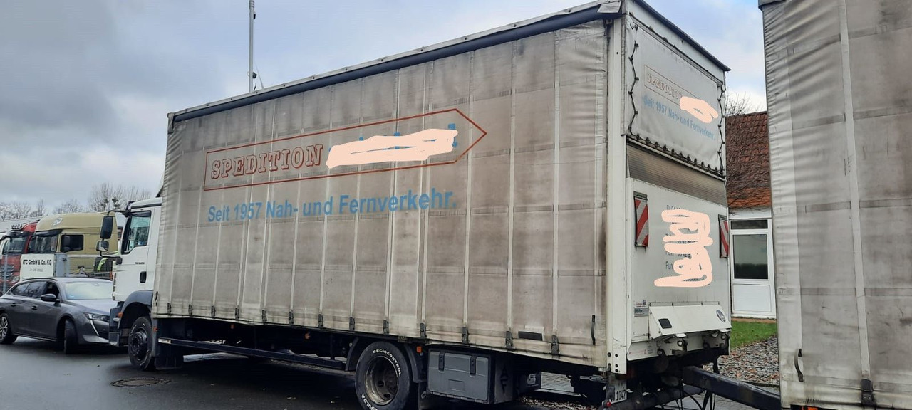 MAN 12.250 TGM Jumbo Mit Anhänger - Ponyvás teherautó, Ponyvás pótkocsi: 3 kép. MAN 12.250 TGM Jumbo Mit Anhänger - Ponyvás teherautó, Ponyvás pótkocsi: 3 kép.