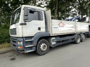 MAN 26.320 Pritsche mit Kran Tirre 170 - Platós teherautó, Darus autó: 2 kép. MAN 26.320 Pritsche mit Kran Tirre 170 - Platós teherautó, Darus autó: 2 kép.