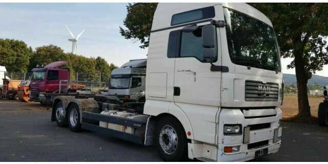MAN 26.440 TGA BDF 6x2 German Truck - Alvaz teherautó: 3 kép. MAN 26.440 TGA BDF 6x2 German Truck - Alvaz teherautó: 3 kép.