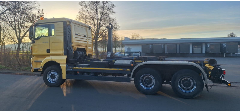 MAN 26.480 TGX - Horgos rakodó teherautó: 4 kép. MAN 26.480 TGX - Horgos rakodó teherautó: 4 kép.