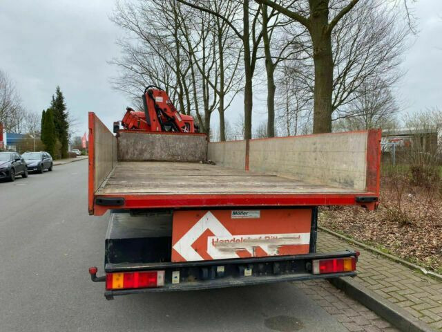 MAN ME18.284 mit Kran Not Aus Hiab 122B - Platós teherautó, Darus autó: 2 kép. MAN ME18.284 mit Kran Not Aus Hiab 122B - Platós teherautó, Darus autó: 2 kép.