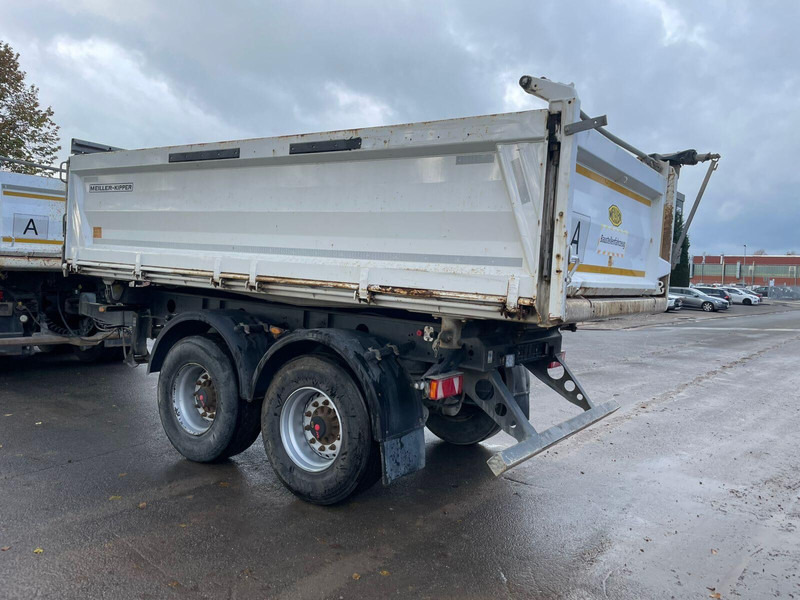 Meiller Tandemkipper - Pótkocsi billenőplatós: 5 kép. Meiller Tandemkipper - Pótkocsi billenőplatós: 5 kép.