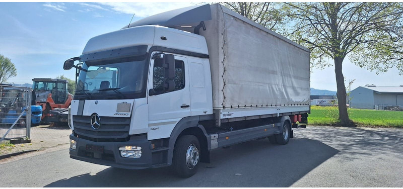 Mercedes-Benz 1224 Atego 3 G.Haus/Hochdach LBW AHK - Ponyvás teherautó: 1 kép. Mercedes-Benz 1224 Atego 3 G.Haus/Hochdach LBW AHK - Ponyvás teherautó: 1 kép.