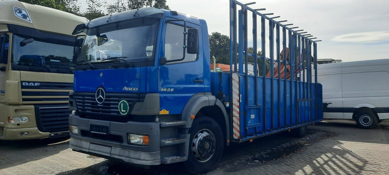 Mercedes-Benz 1828 Pritsche+Glastransport - Platós teherautó, Darus autó: 2 kép. Mercedes-Benz 1828 Pritsche+Glastransport - Platós teherautó, Darus autó: 2 kép.