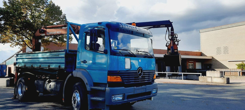 Mercedes-Benz 1828K 4x2 Kipper KRAN+Funk/Greifer - Billenőplatós teherautó, Darus autó: 4 kép. Mercedes-Benz 1828K 4x2 Kipper KRAN+Funk/Greifer - Billenőplatós teherautó, Darus autó: 4 kép.