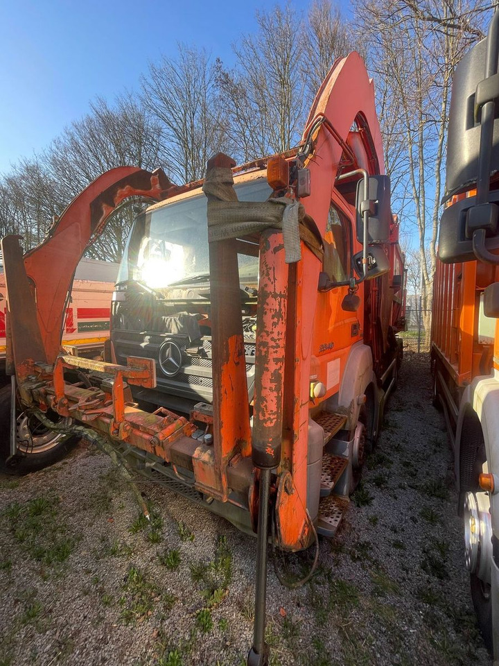 Mercedes-Benz 2540 Axor Müllwagen 6x2 Schalter Klima - Szemetesautó: 1 kép. Mercedes-Benz 2540 Axor Müllwagen 6x2 Schalter Klima - Szemetesautó: 1 kép.