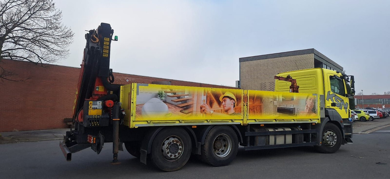 Mercedes-Benz 2636 Axor 3-Achser 6x2 mit Kran PK14002+Funk - Platós teherautó, Darus autó: 4 kép. Mercedes-Benz 2636 Axor 3-Achser 6x2 mit Kran PK14002+Funk - Platós teherautó, Darus autó: 4 kép.