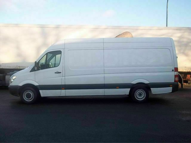 Mercedes-Benz 300-serie 311 Maxi Lang Hoch German Truck - Furgon: 3 kép. Mercedes-Benz 300-serie 311 Maxi Lang Hoch German Truck - Furgon: 3 kép.