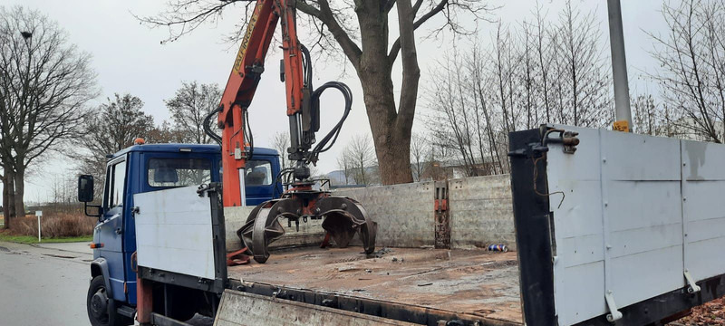 Mercedes-Benz 814 Pritsche mit Kran+Greifer - Platós teherautó, Darus autó: 5 kép. Mercedes-Benz 814 Pritsche mit Kran+Greifer - Platós teherautó, Darus autó: 5 kép.