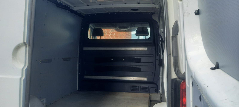 Mercedes-Benz Sprinter 316 Kastenwagen - Kis furgon: 5 kép. Mercedes-Benz Sprinter 316 Kastenwagen - Kis furgon: 5 kép.