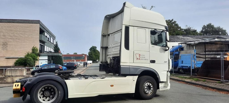 DAF XF 106/460 SSC Vollausstattung - Nyergesvontató: 3 kép. DAF XF 106/460 SSC Vollausstattung - Nyergesvontató: 3 kép.