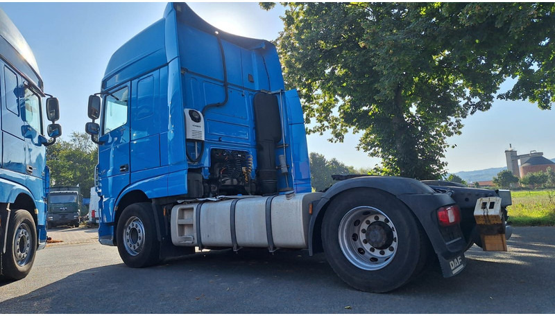 DAF XF 460 FT SZM - Nyergesvontató: 5 kép. DAF XF 460 FT SZM - Nyergesvontató: 5 kép.