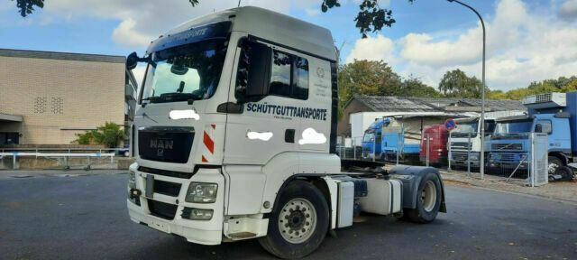 MAN TGS 18.440PS SZM G.Haus Kipperhyd. E5 - Nyergesvontató: 1 kép. MAN TGS 18.440PS SZM G.Haus Kipperhyd. E5 - Nyergesvontató: 1 kép.