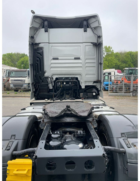 MAN TGX 18.480 XLX SZM 4x2 - Nyergesvontató: 5 kép. MAN TGX 18.480 XLX SZM 4x2 - Nyergesvontató: 5 kép.