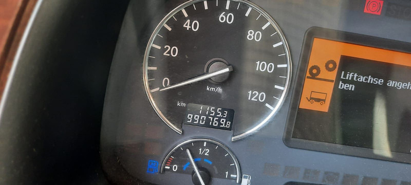 Mercedes-Benz 1841LS MP3 SZM Mega Space Voll/Spoil - Nyergesvontató: 4 kép. Mercedes-Benz 1841LS MP3 SZM Mega Space Voll/Spoil - Nyergesvontató: 4 kép.