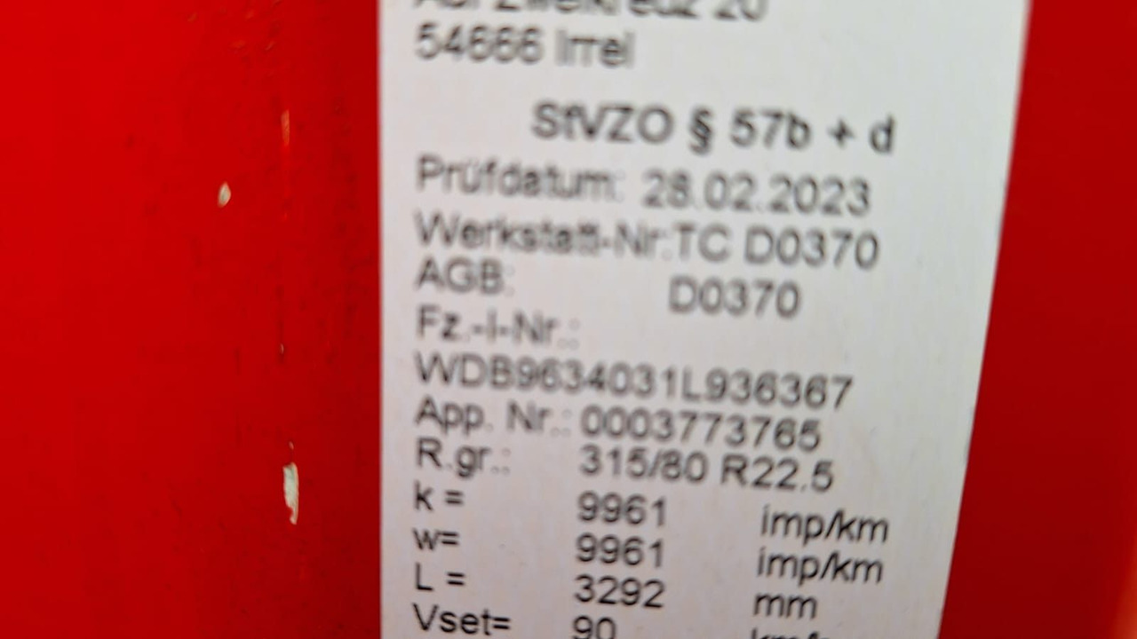 Mercedes-Benz 1845 Actros 4 2-Achser 4x2 SZM - Nyergesvontató: 5 kép. Mercedes-Benz 1845 Actros 4 2-Achser 4x2 SZM - Nyergesvontató: 5 kép.