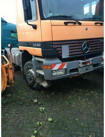 Mercedes-Benz 3340AS 6x6 Blatt/Blatt German Truck - Nyergesvontató: 2 kép. Mercedes-Benz 3340AS 6x6 Blatt/Blatt German Truck - Nyergesvontató: 2 kép.