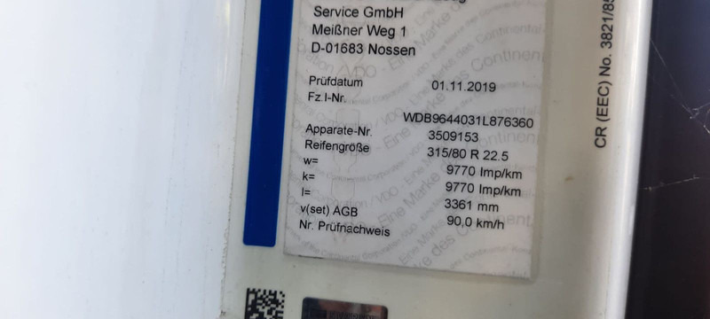 Mercedes-Benz Arocs SZM 1843 - Nyergesvontató: 2 kép. Mercedes-Benz Arocs SZM 1843 - Nyergesvontató: 2 kép.