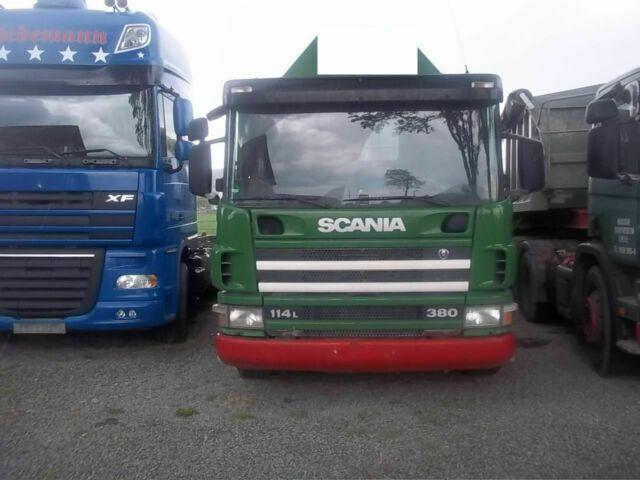 Scania 114-360 SZM Klima Euro:4 K.Haus Klima Germ - Nyergesvontató: 2 kép. Scania 114-360 SZM Klima Euro:4 K.Haus Klima Germ - Nyergesvontató: 2 kép.