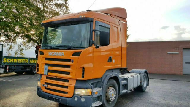 Scania P360 4x2 SZM G.Haus Klima Kipphyd. - Nyergesvontató: 4 kép. Scania P360 4x2 SZM G.Haus Klima Kipphyd. - Nyergesvontató: 4 kép.