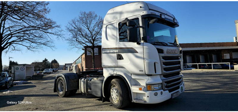 Scania R440 SZM - Nyergesvontató: 2 kép. Scania R440 SZM - Nyergesvontató: 2 kép.