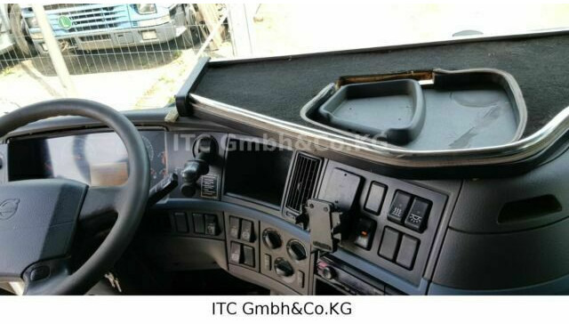 Volvo FH 400 G.Haus-Hochdach Euro:5 German Truck - Nyergesvontató: 5 kép. Volvo FH 400 G.Haus-Hochdach Euro:5 German Truck - Nyergesvontató: 5 kép.