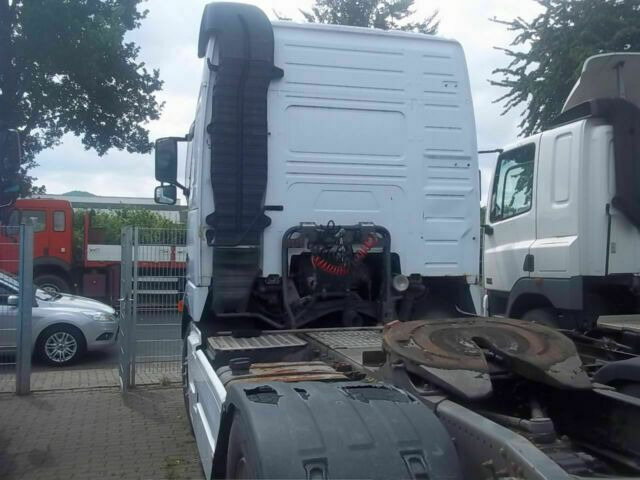 Volvo FH12-420 Globelt. VEB Klima Kipphydraulik - Nyergesvontató: 4 kép. Volvo FH12-420 Globelt. VEB Klima Kipphydraulik - Nyergesvontató: 4 kép.