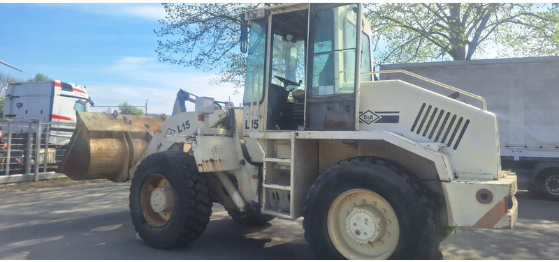 O & K L15 1-Hand - Gumikerekes homlokrakodó: 1 kép. O & K L15 1-Hand - Gumikerekes homlokrakodó: 1 kép.