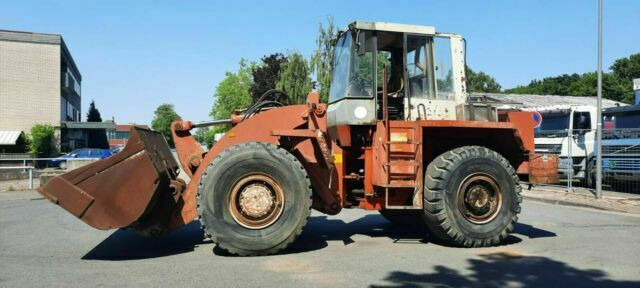 O & K L30 Radlader Deutschemaschine - Gumikerekes homlokrakodó: 3 kép. O & K L30 Radlader Deutschemaschine - Gumikerekes homlokrakodó: 3 kép.