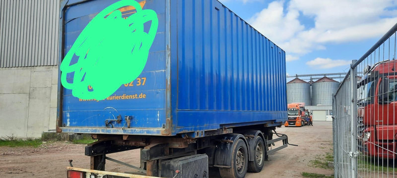 Schmitz Cargobull Containeranhänger mit Container - Pótkocsi cserefelépítményes: 5 kép. Schmitz Cargobull Containeranhänger mit Container - Pótkocsi cserefelépítményes: 5 kép.