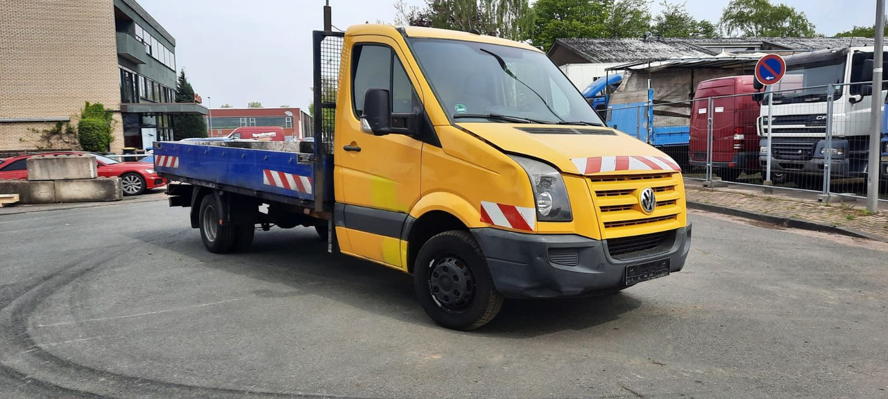 Volkswagen Crafter 50 TDI Lange/Pritsche AHK Klima - Platós kisteherautó: 1 kép. Volkswagen Crafter 50 TDI Lange/Pritsche AHK Klima - Platós kisteherautó: 1 kép.